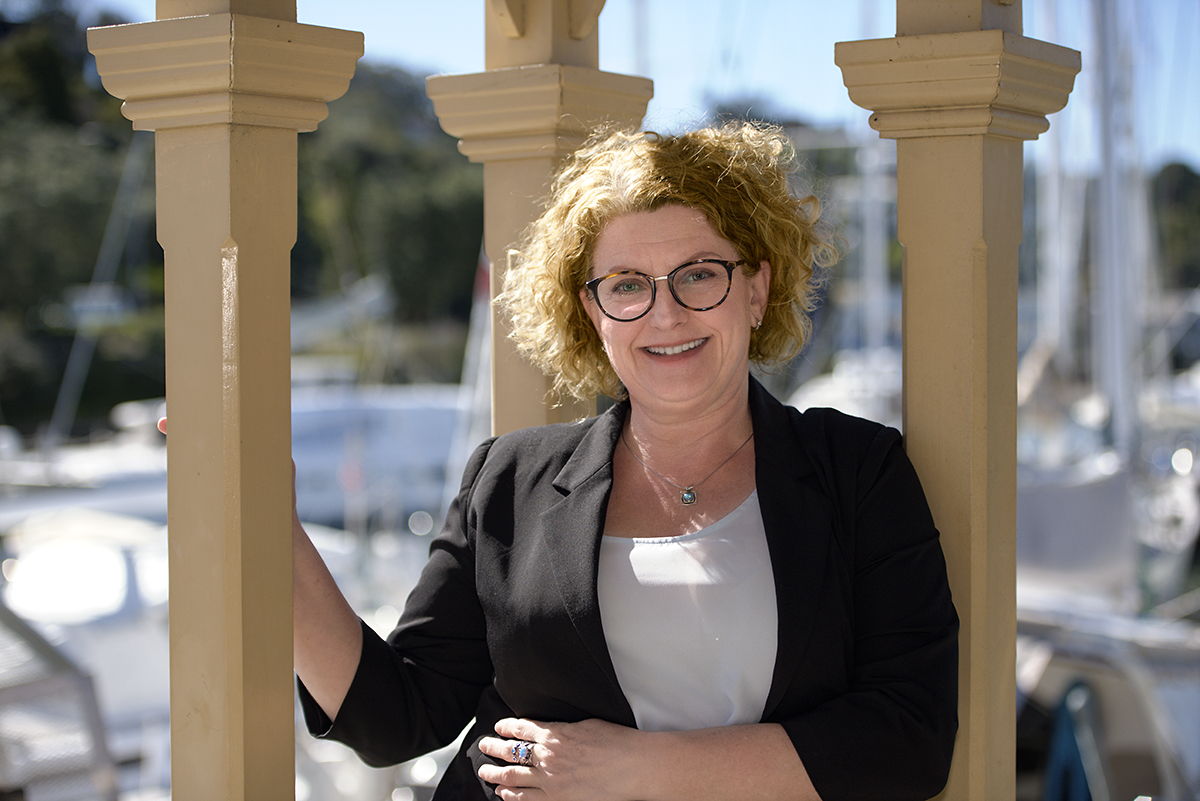real estate agent portrait outdoor