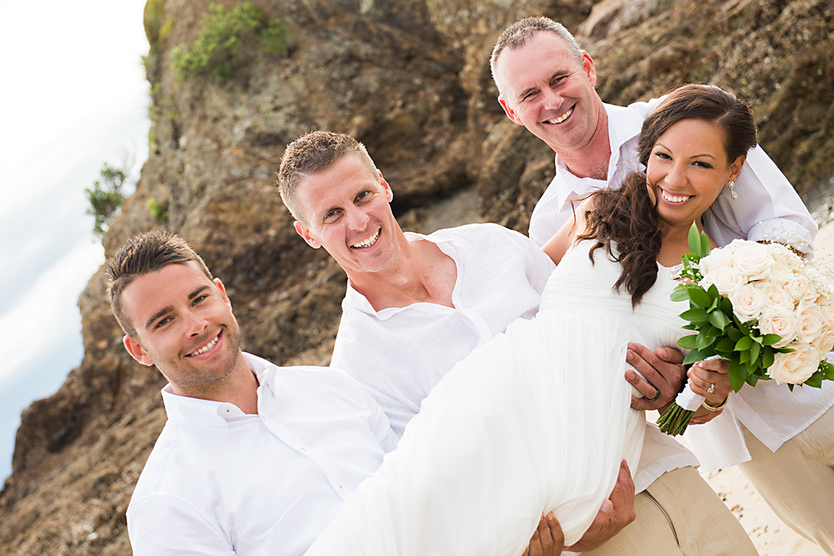 bridal party beach photos