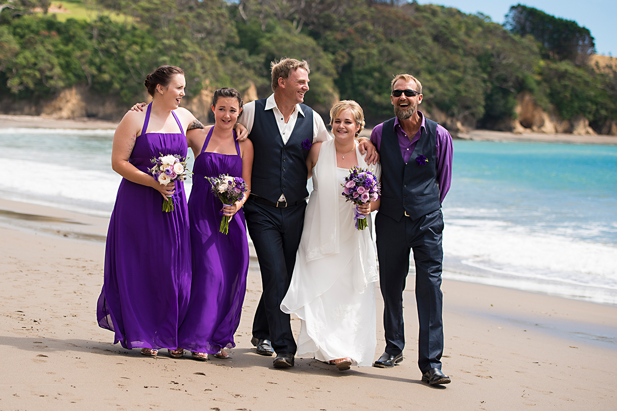 bridal party photo - Beautiful northland NZ