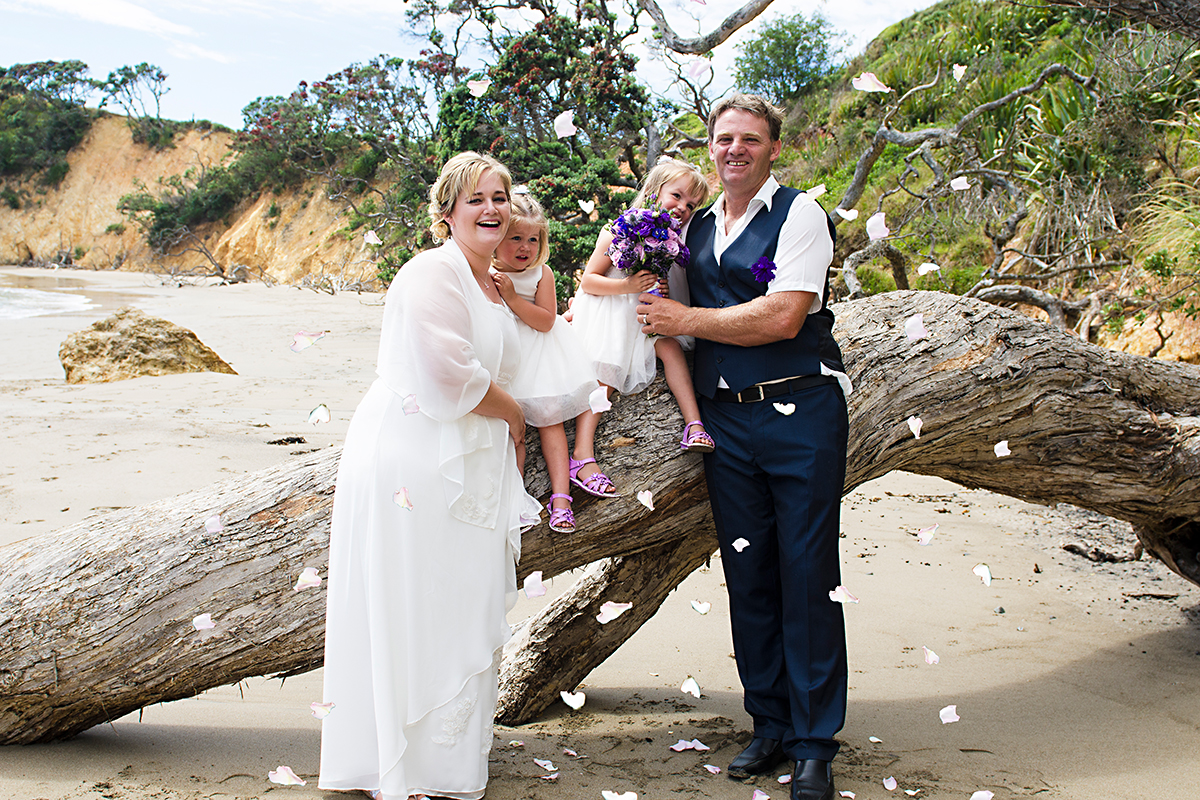 wedding family photo: bride, groom and their beautiful children